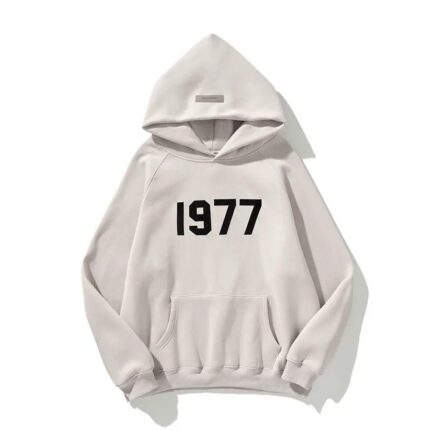 Pullover Printed 1977 Essentials Hoodie